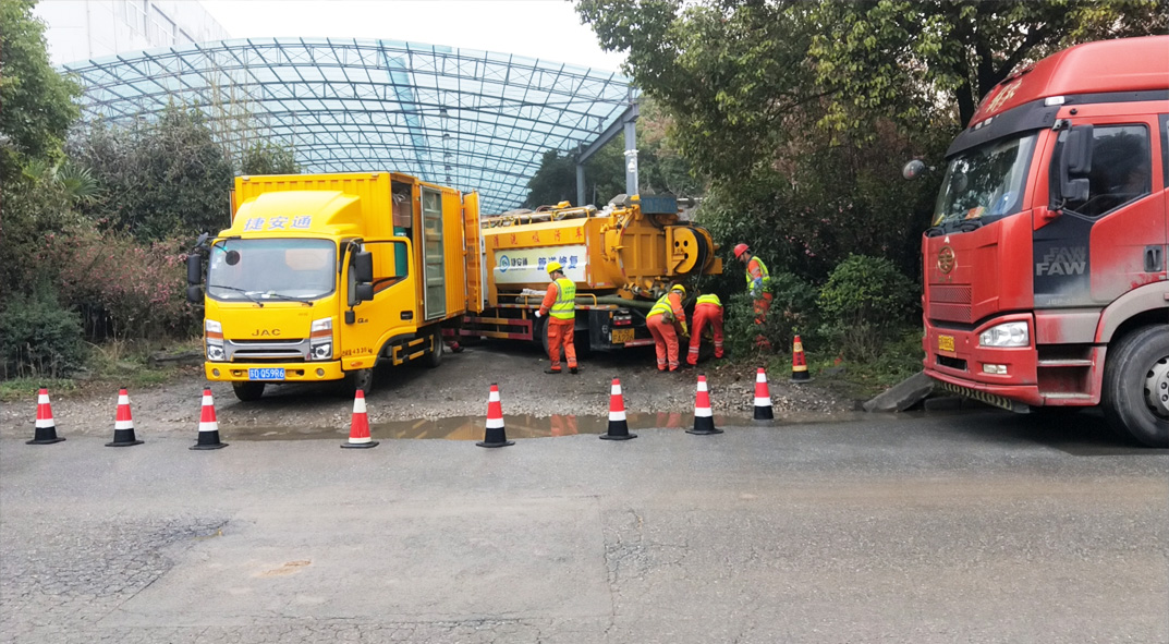 红山成区雨污水管网“四位一体”检测疏通项目